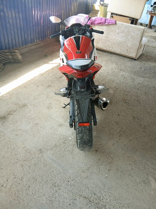 Мотоцикл спортбайк