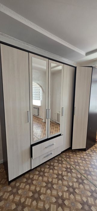 Стенка шкаф в отличном состоянии