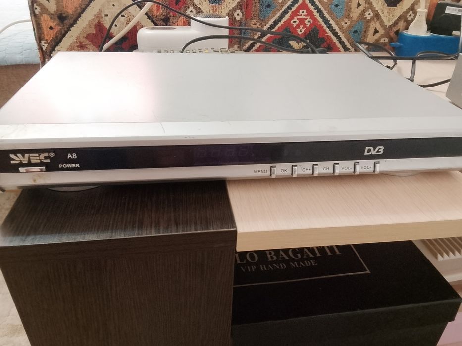 Продается 2 тюнера от спутниковой антенны