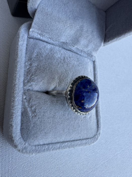 Inel din argint si lapis lazuli