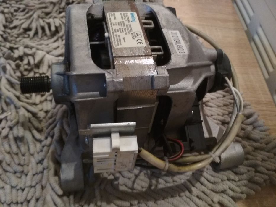 Двигатель электрический