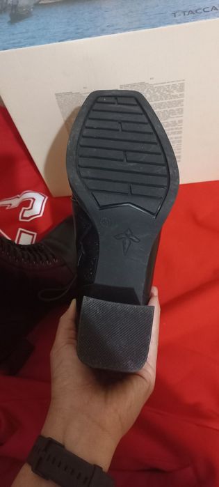 Осенний ботинка новый