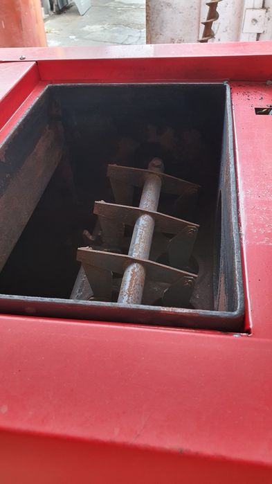 Centrală autoalimentată cu tocătură de lemn – 35 kW