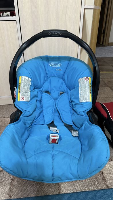 Детское автокресла 2 шт