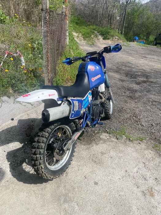 Suzuki Dr 650cc.