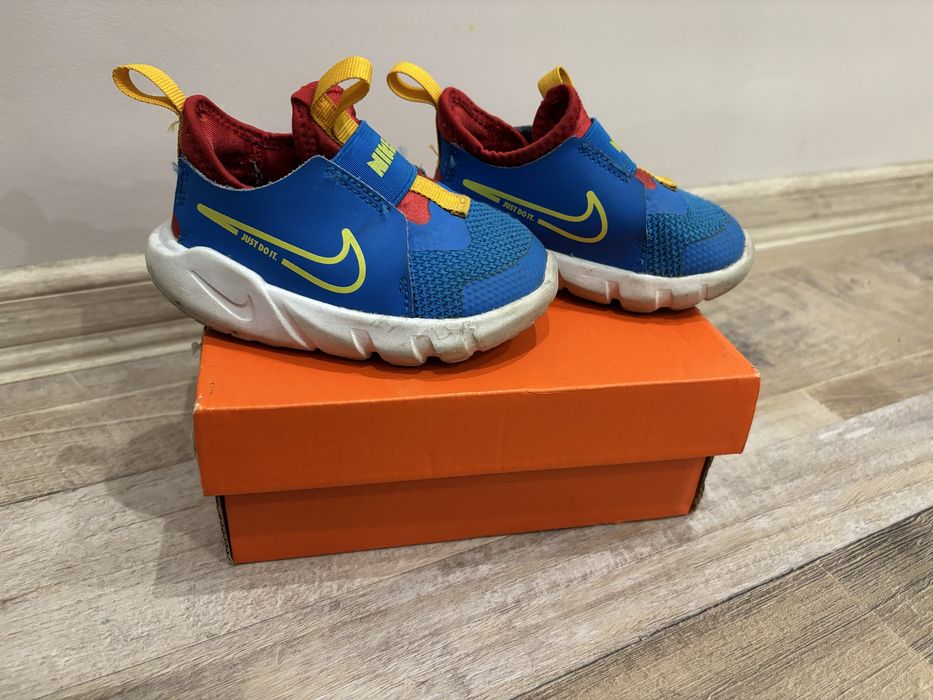 Маратонки Nike