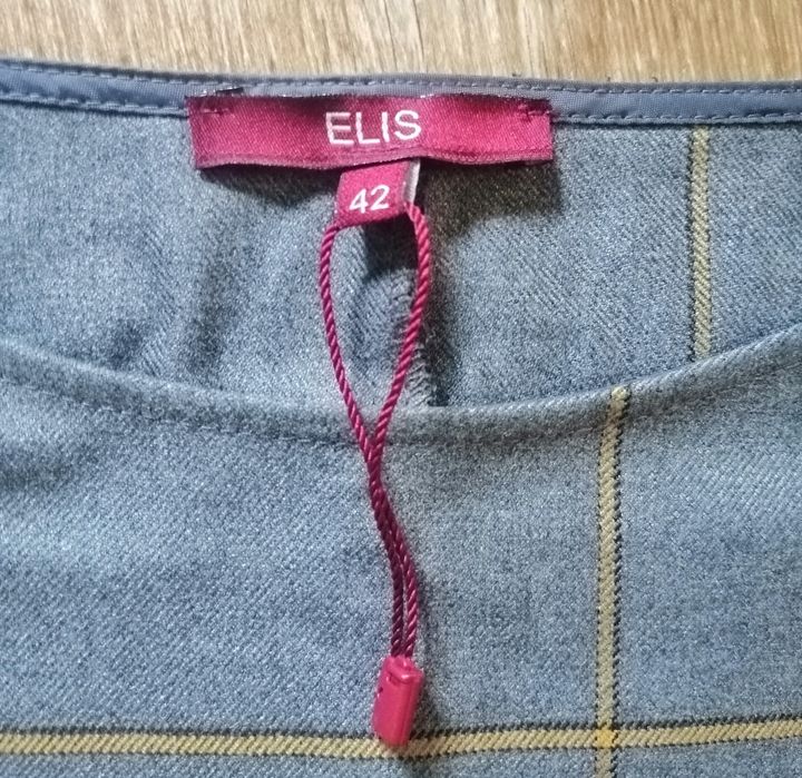 Платье новое 42 европейский р