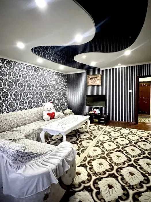 Срочно Продаю‼️4/6/9 140м2 метро БИЙ метро Максим Горький‼️