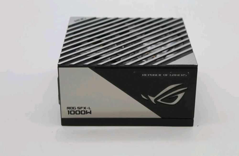 Asus Loki 1000w ROG SFX - L