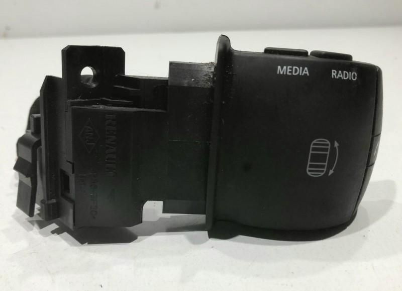 Comenzi volan Renault Megane 3 facelift (2012-2016) 255522540r