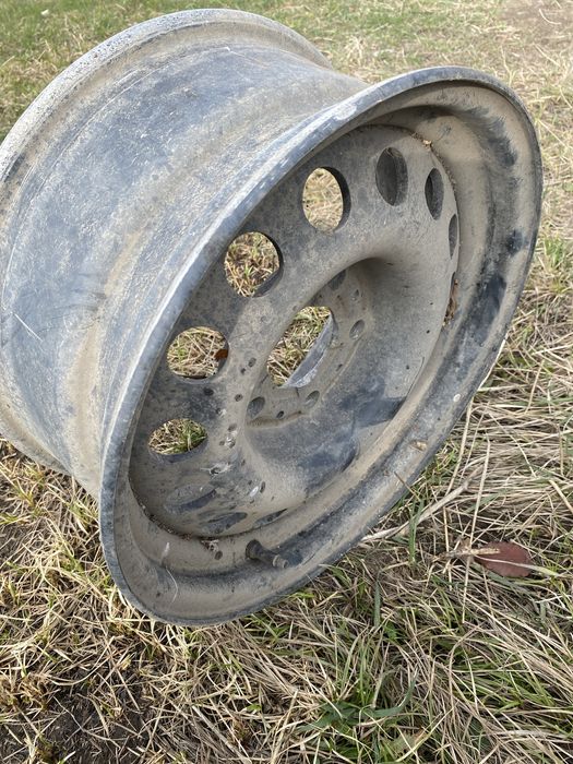 Продам диск на бмв е 39