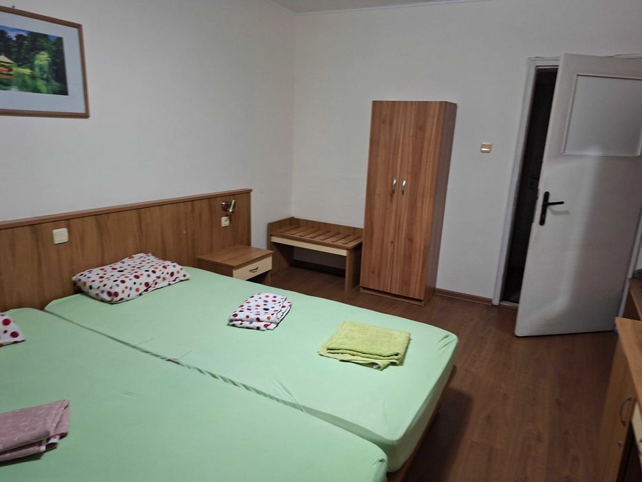 Стаи под наем дългосрочно