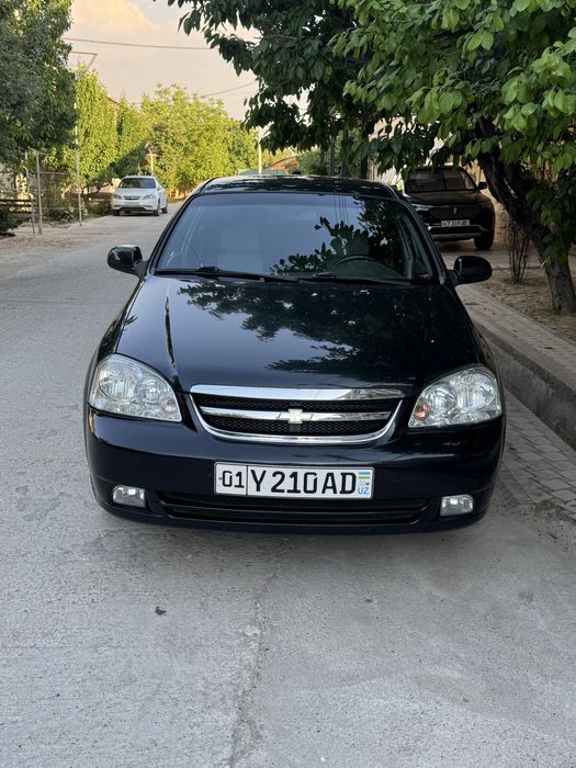 Lacetti sirochniy sotiladi 2012