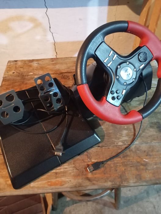Игровой Logitech Formula Force EX