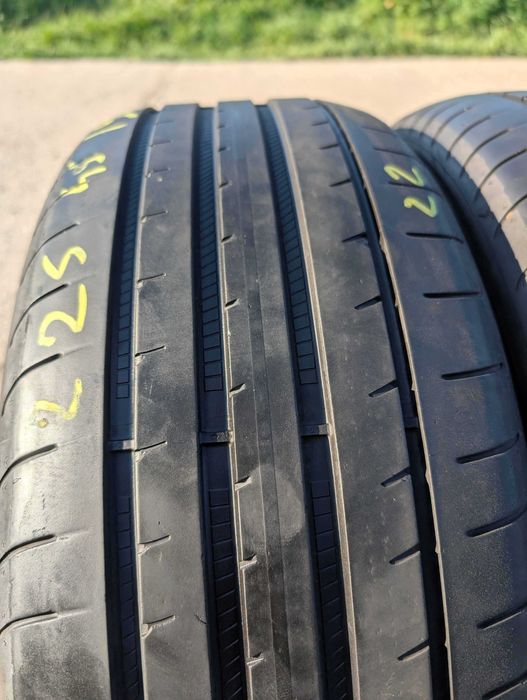 225/45 R19 • Vara • Goodyear Eagle F1 Asymmetric 3 96W | 2 buc | DOT 2022 | Pret/buc