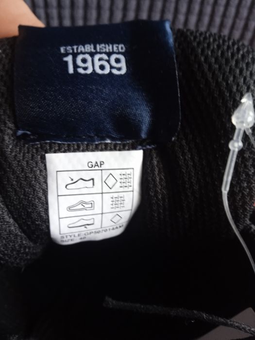 Маратонки GAP 40-40.5