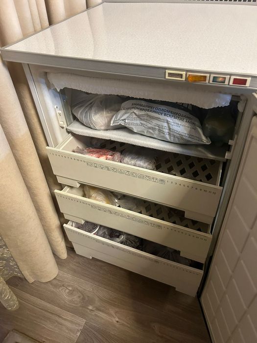 Продам морозилку Бирюса