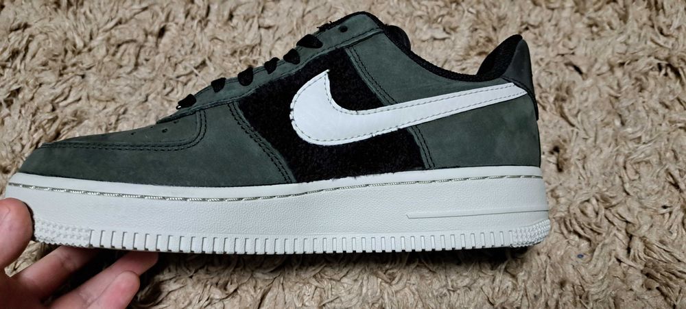 Air Force 1 cu blana pe exterior