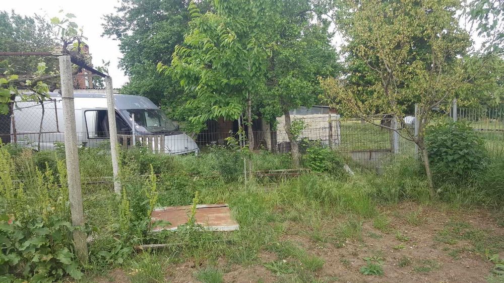 Продавам къща в село червенци