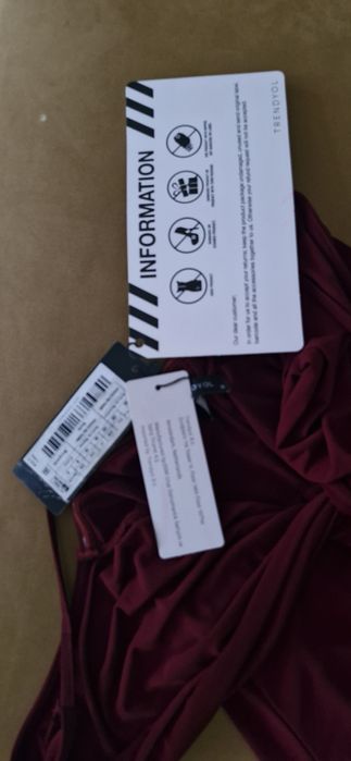 Рокля Zara, Trendyol