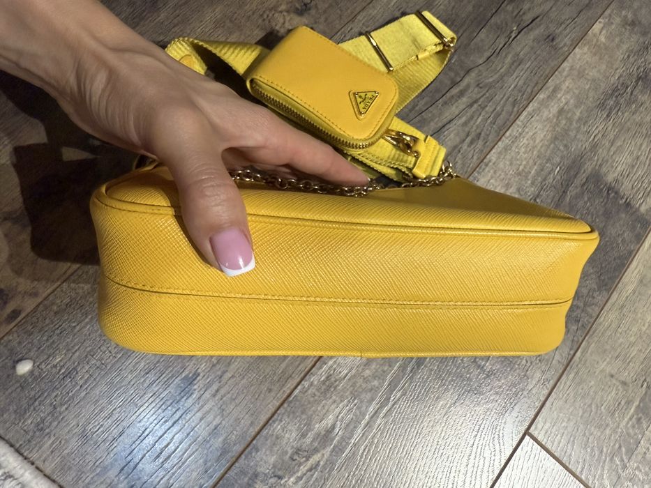 Продам сумку Prada оригинал