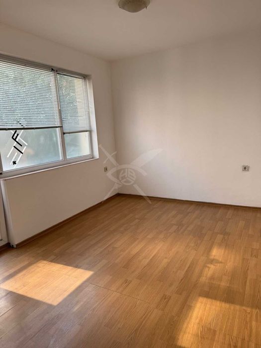 Продава се Тристаен апартамент в Бургас, Братя Миладинови - 65 кв.м за 2385 €/кв.м - Снимка #1
