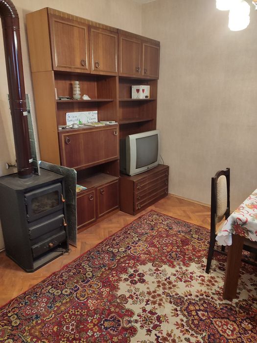 Давам тристаен апартамент под наем