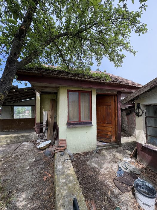 Casa variasu mare
