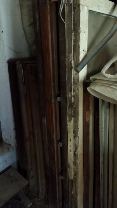 Продам рамы деревянные застеклённые