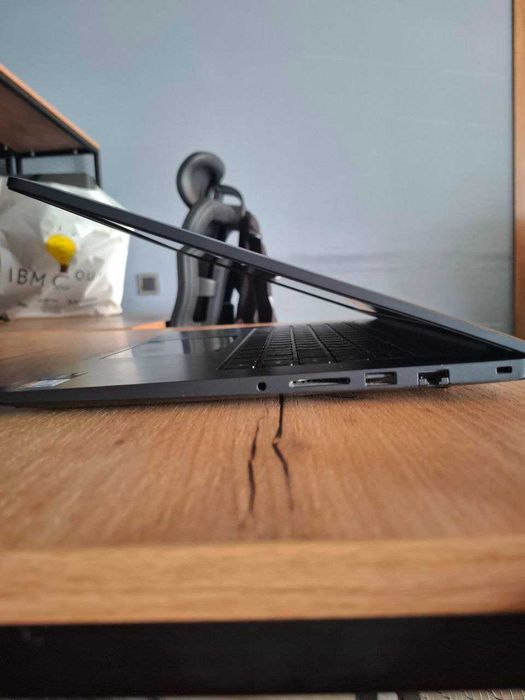 Noutbuk Redmi Megabook 8/512 i5 11 avlod