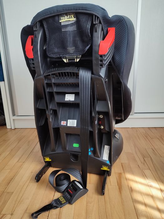 Столче за кола bebe confort Iseos Isofix