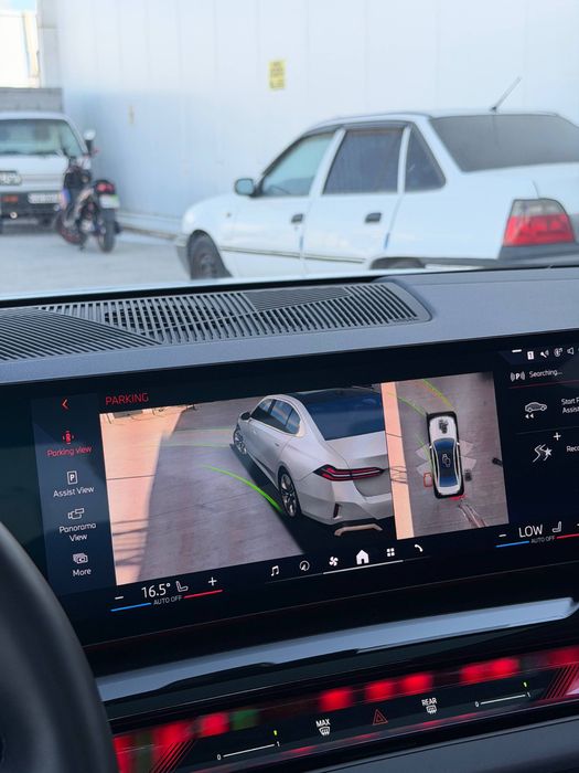 Bmw i5 35L 2024-Yil 15min yurgan ful obves + dop option