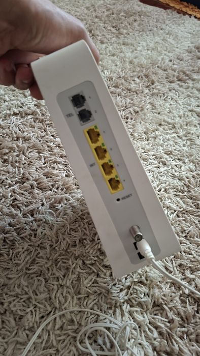 Router Adsl + Cablu