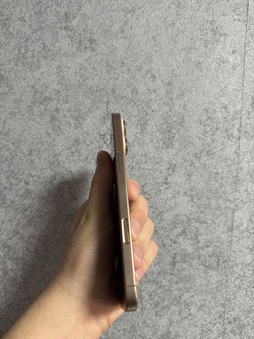 iPhone 16 Pro Max 256gb, 100% АКБ (е-сим)