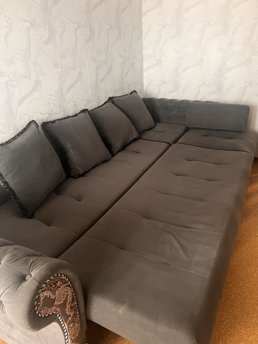 Продам диван 3,10*1,55