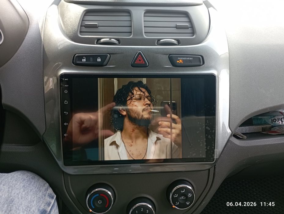 Продам андроид 9 дюймов.  В отличном состоянии