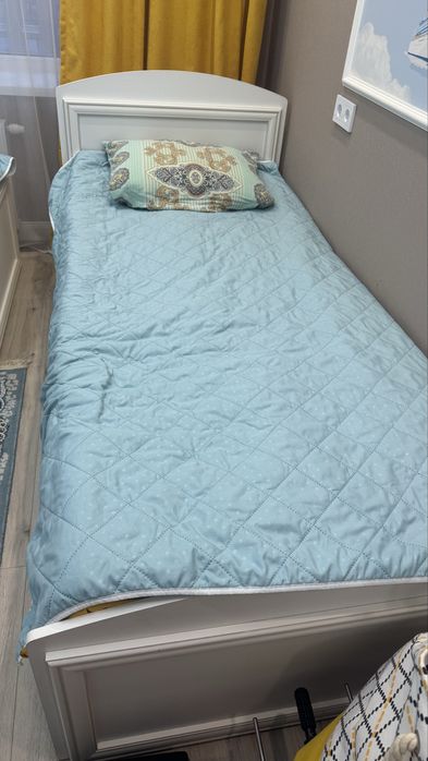 Продам кровать 2,00*0,90