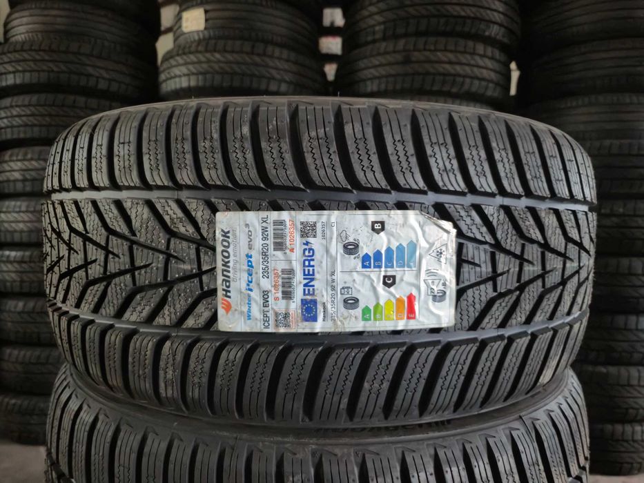 4 Anvelope M+S IARNA - 235/35/20 92W XL - Hankook Winter I*CEPT EVO 3 - NOU - DOT 2023 !