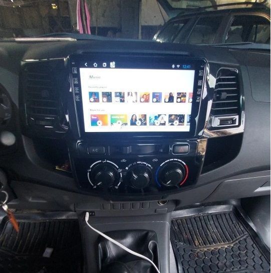 TOYOTA HILUX 2010-2015 Климатик/Климатроник - 9'' android  , 9096/9157