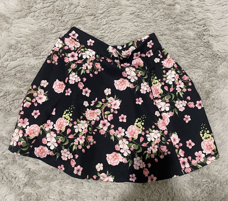 Fusta inflorata superba