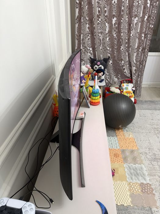 Телевизор Самсунг 50” диагональ