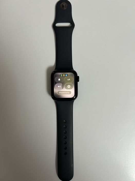 Продам Apple watch se