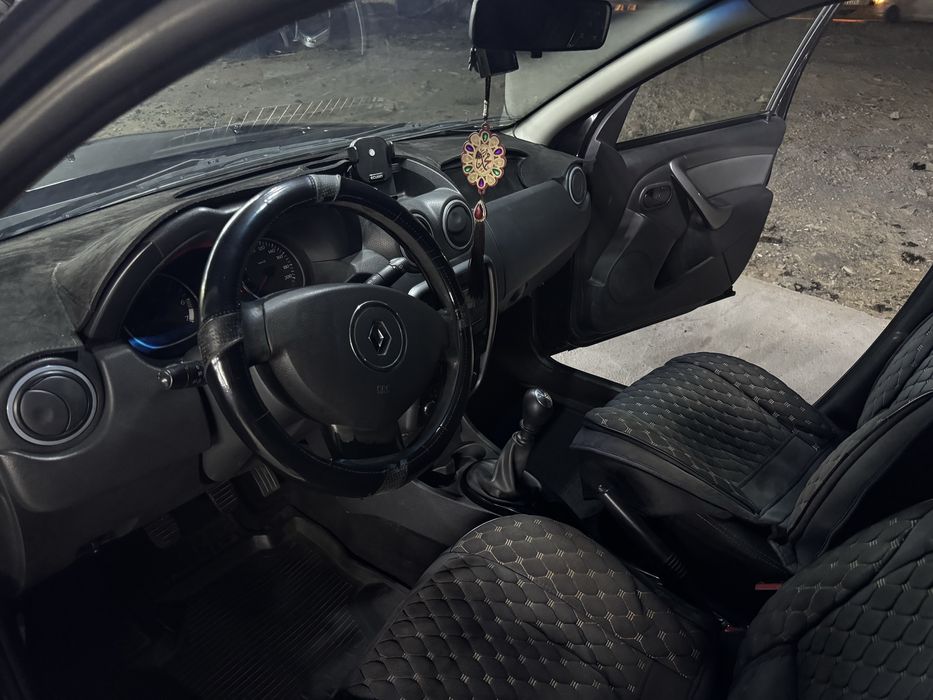 Продам renault duster 2013 года рено дастер