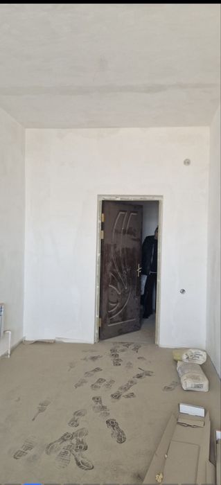 Ko'p qavatli uydagi xonadon 21-uy, 14-xonadon)