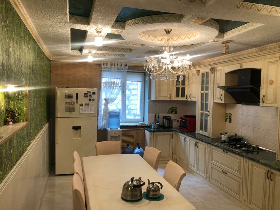 Продам 2 этажный коттедж