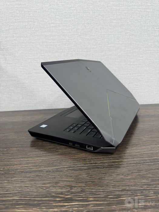 Премиум Игравой Dell AlienWare intel Core i7 8-Ядер 16gb DDR4 GTX 4gb!