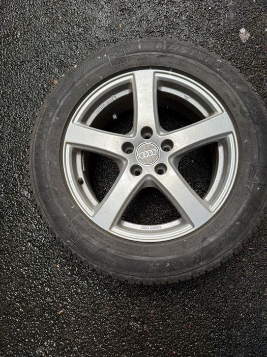 Jante 17 inchi Audi Q3 cu anvelope de iarnă 215/55 R17