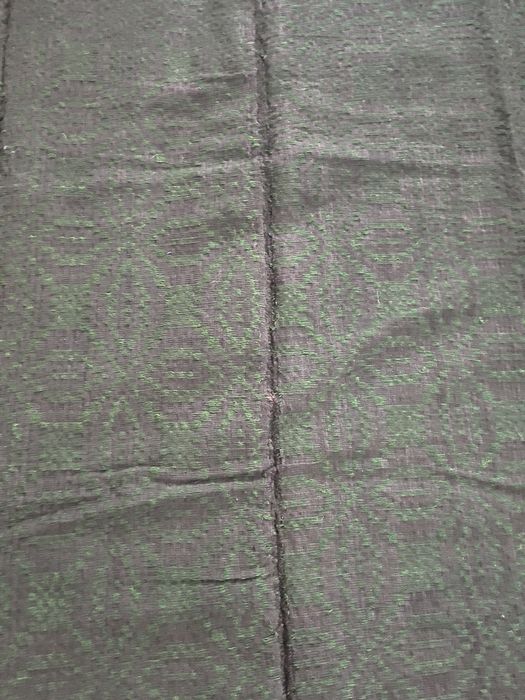 Ръчно тъкани покривала за легло