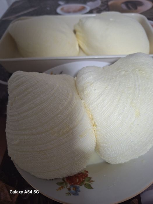 De vânzare brânza de vaca.