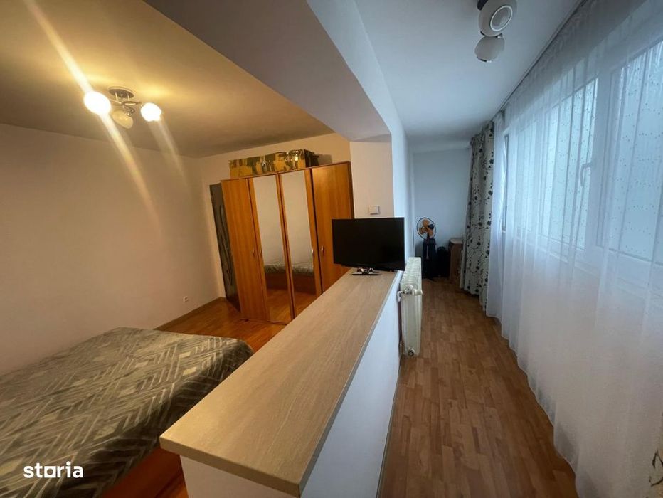 Apartament spatios 2 camere, zona Valea Rosie - aproape de Piata